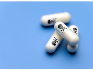 Κυάνιο και νεμπουτάλη για γρήγορο και ανώδυνο θάνατο